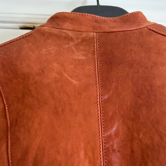 Danier Women's Rich Tan Leather Jacket - Picture 4 of 6